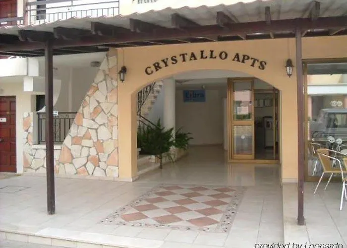 Crystallo Apart Otel 4*