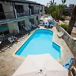 Aparthotel Crystallo 4*