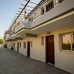 كريستالو شقة فندقية