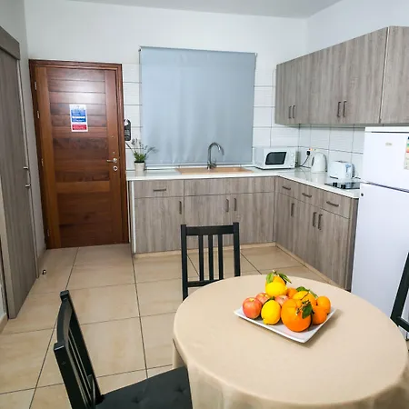 Hotel apartamentowy Crystallo 4*