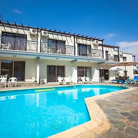 Crystallo 4* Paphos