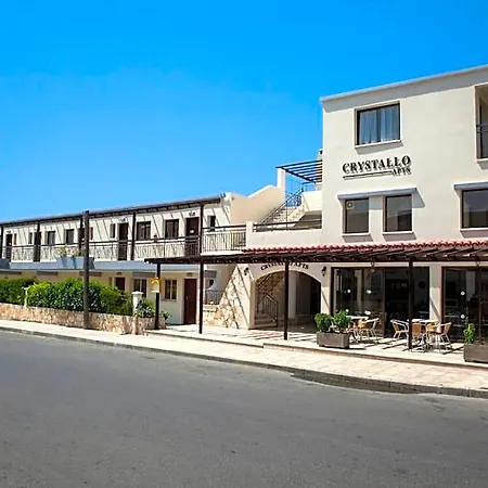 Crystallo Aparthotel Paphos