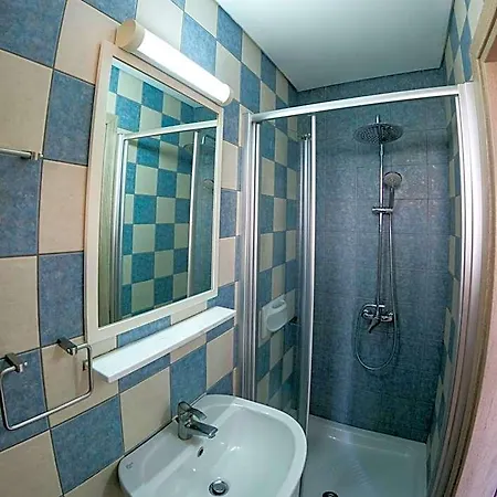 Crystallo Hotel apartamentowy Pafos