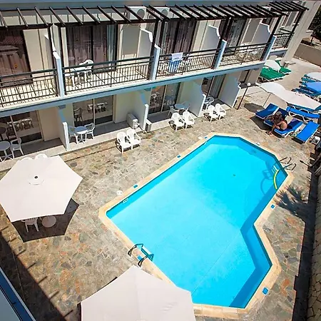Hotel apartamentowy Crystallo 4*