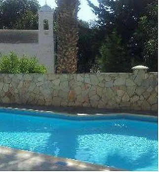 מלון דירות Crystallo 3*
