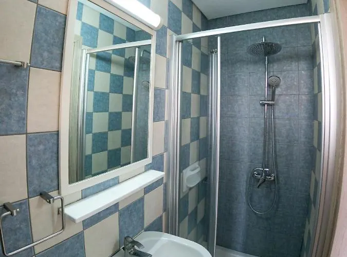 Crystallo Aparthotel Paphos